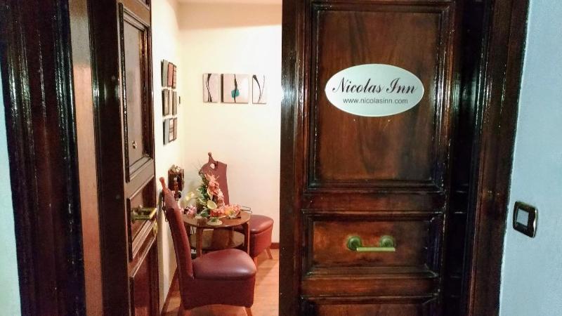 Nicolas Inn - Lobi