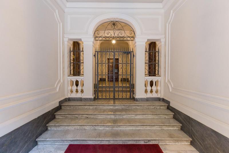 Rione Monti Suites - Genel