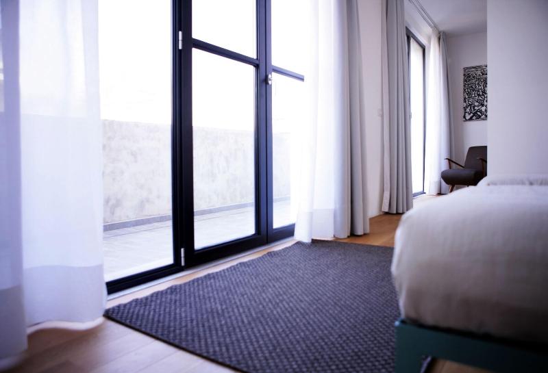 Mxp Rooms - Oda