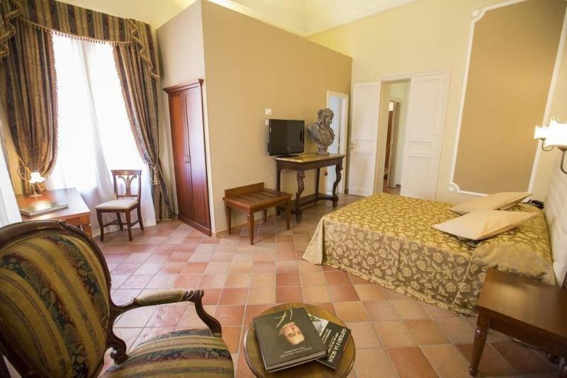 Palazzo Raho - Oda
