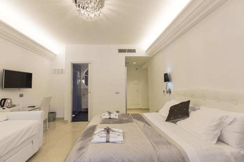 San Pietro Grand Suite - Oda