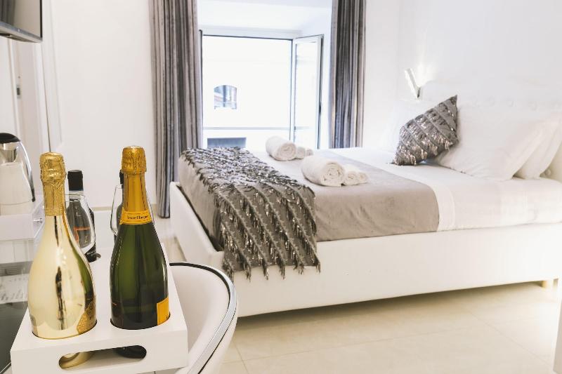 San Pietro Grand Suite - Oda