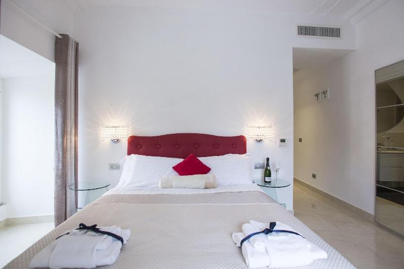 San Pietro Grand Suite - Oda
