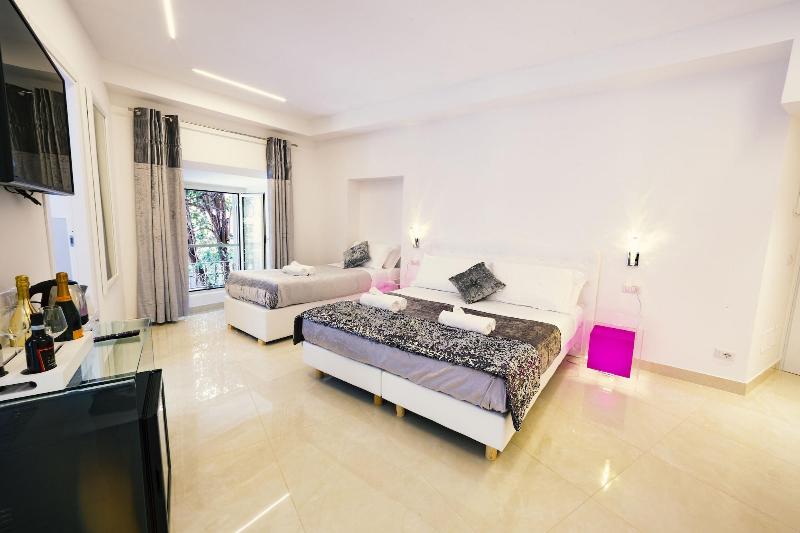 San Pietro Grand Suite - Oda