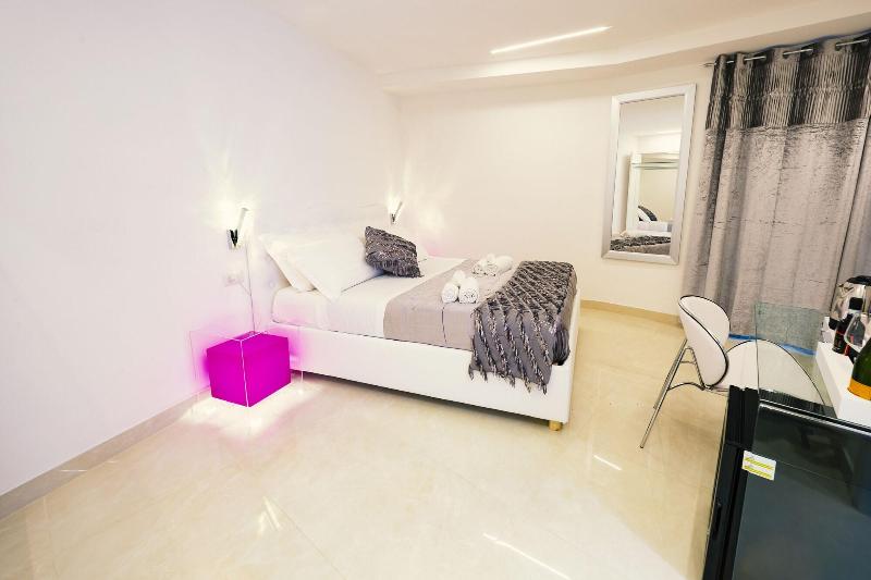 San Pietro Grand Suite - Oda