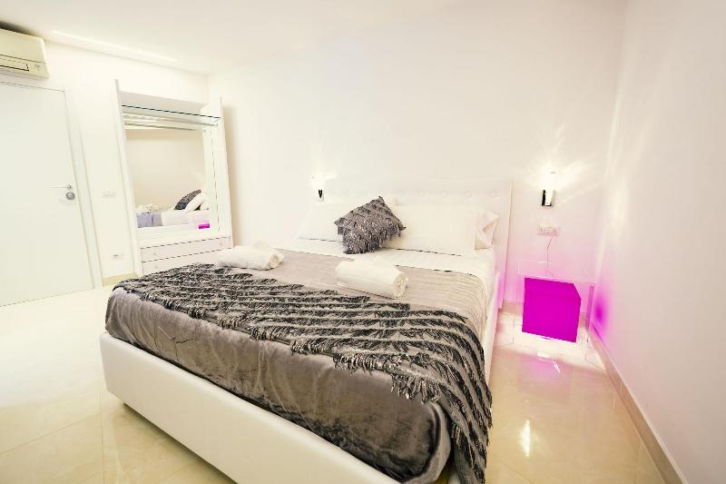 San Pietro Grand Suite - Oda