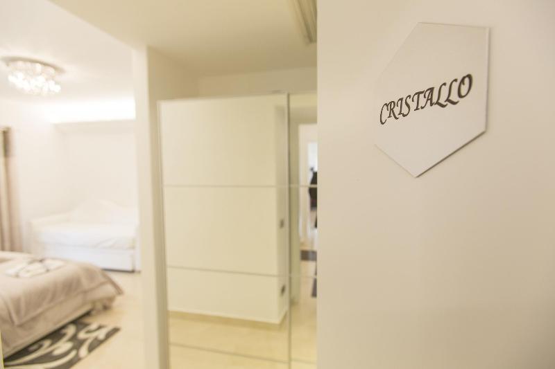 San Pietro Grand Suite - Oda