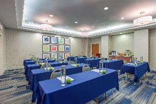 Holiday Inn Express Hauppauge-Long Island fotoÄŸrafÄ±