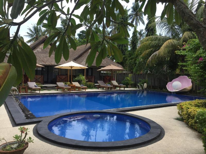 Mutiara Bali - Genel