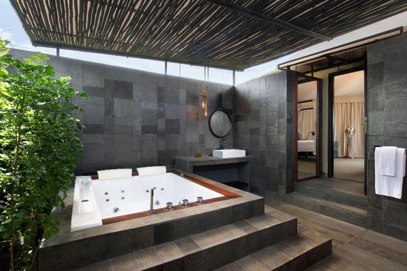 Natra Bintan A Tribute Portfolio Resort - Oda