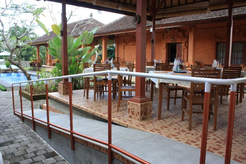 Bon Nyuh Bungalows - Restoran