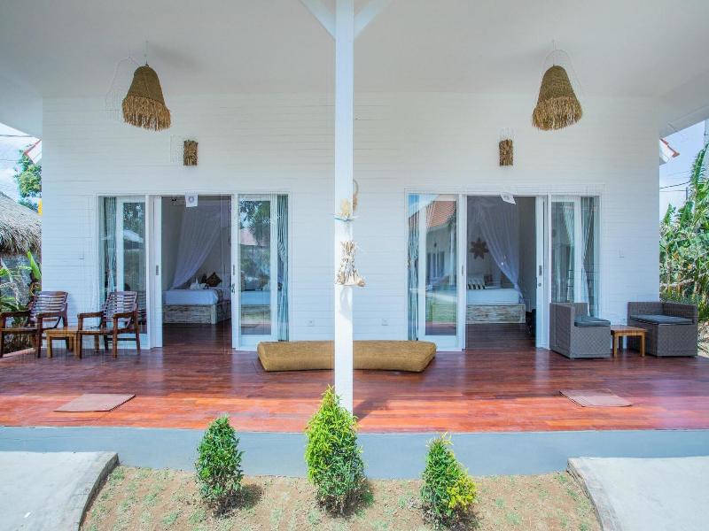 Sanghyang Bay Villas - Teras