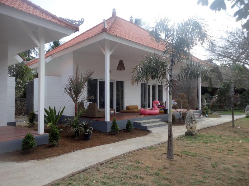 Sanghyang Bay Villas - Teras