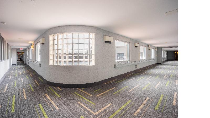Holiday Inn Plainview-Long Island - Lobi