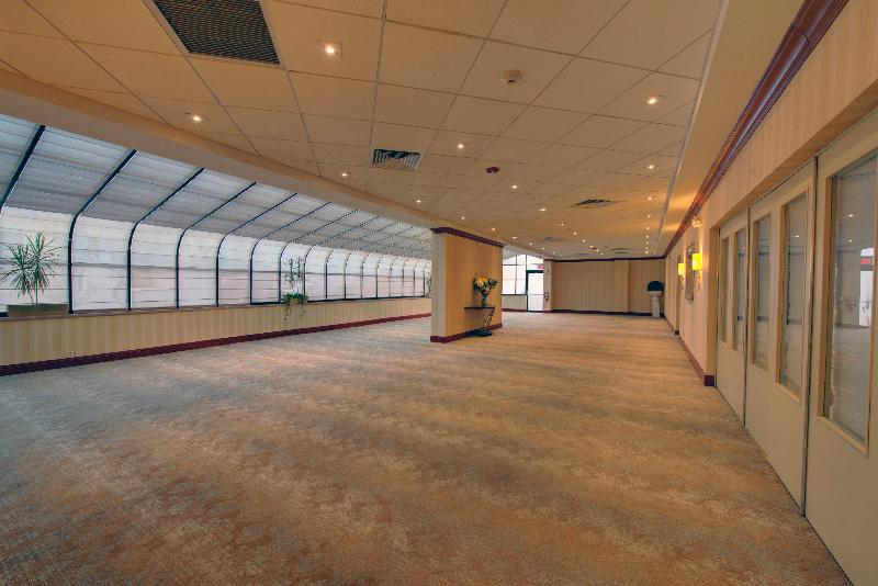 Holiday Inn Plainview-Long Island - Toplantı