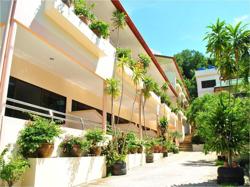 Karon Village Hotel - Lobi