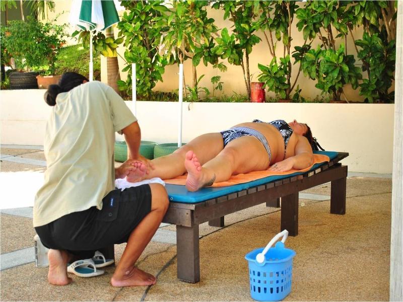Karon Village Hotel - Aktivite