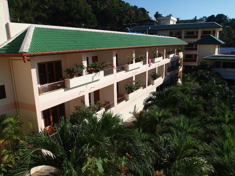 Karon Village Hotel - Genel
