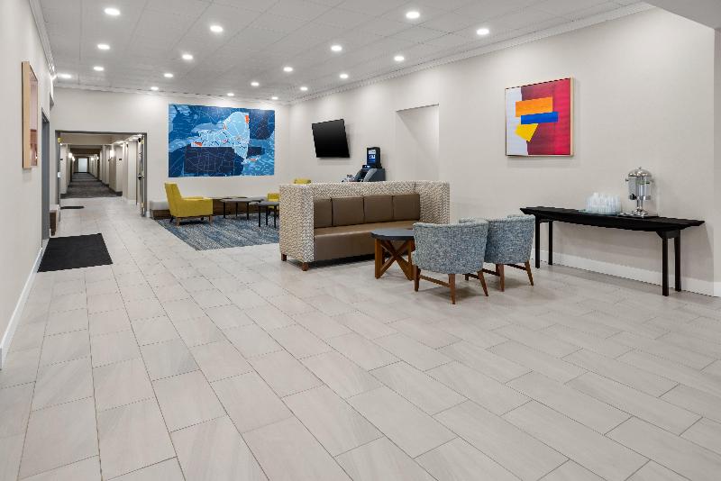 Holiday Inn Express Stony Brook-Long Island - Lobi
