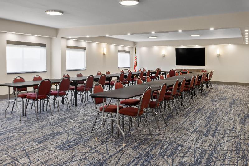 Holiday Inn Express Stony Brook-Long Island - Toplantı