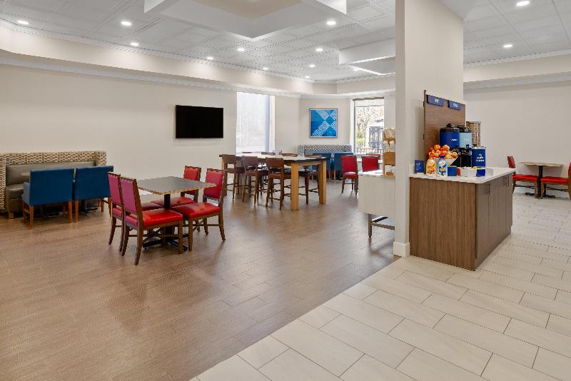 Holiday Inn Express Stony Brook-Long Island - Restoran