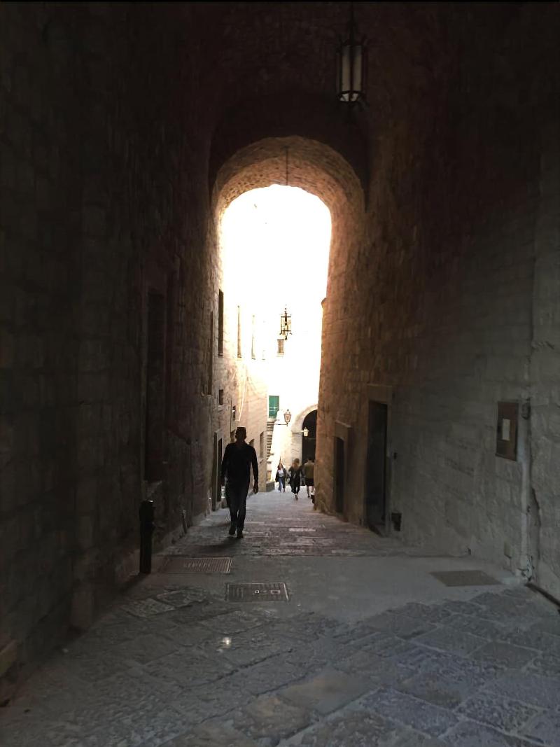 International Naples - Genel