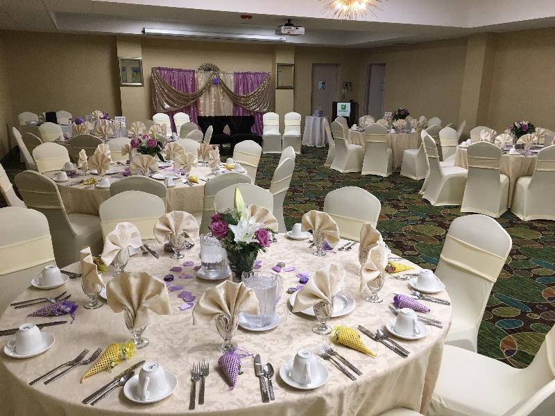 Holiday Inn Westbury-Long Island - Toplantı