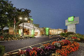 Holiday Inn Westbury-Long Island fotoÄŸrafÄ±