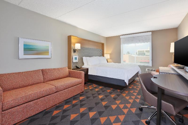 Holiday Inn Westbury-Long Island - Oda