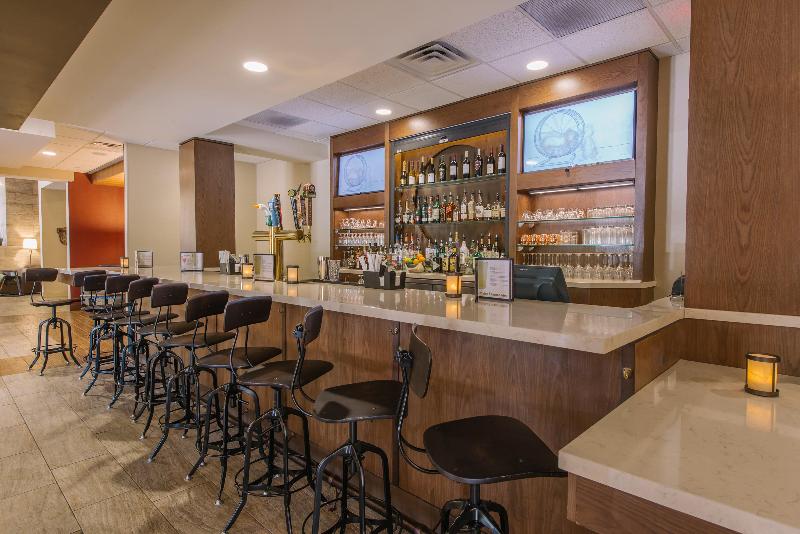 Hotel MTK - Bar