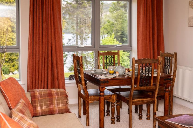 The Highland Club - Lobi