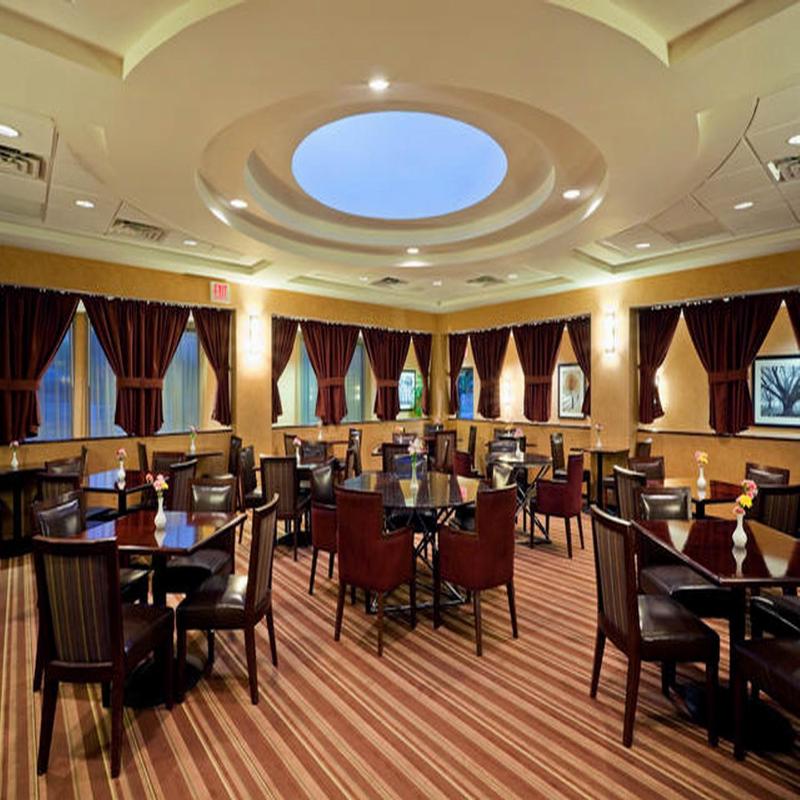 Armoni Inn & Suites - Bar