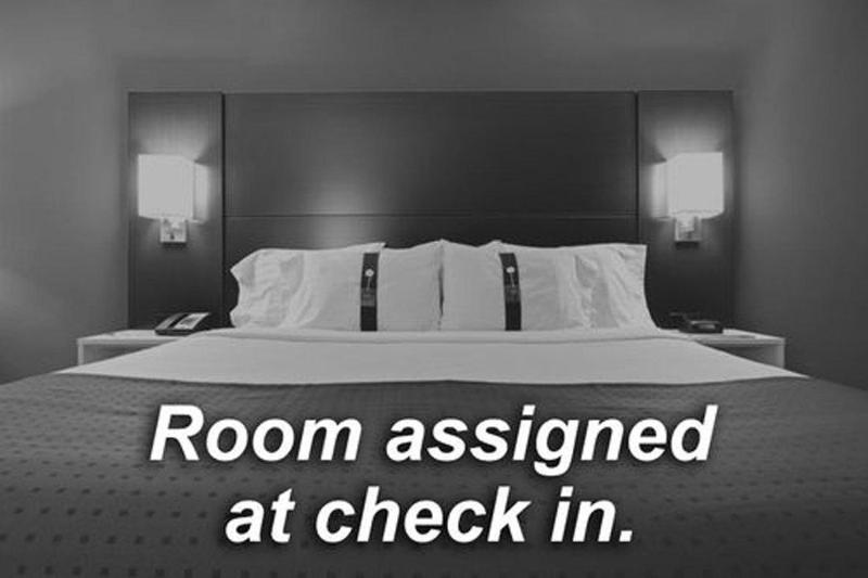 Armoni Inn & Suites - Oda