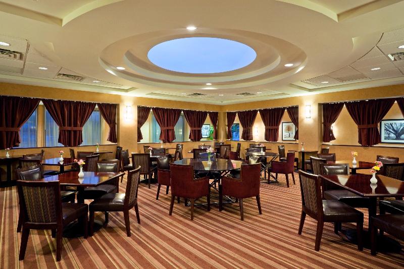 Armoni Inn & Suites - Restoran