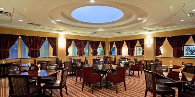 Armoni Inn & Suites - Restoran