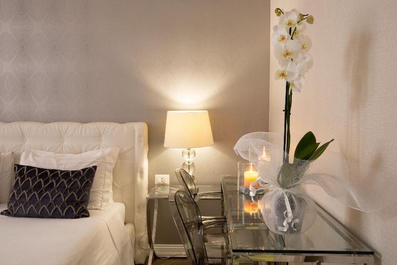 Spagna Boutique Luxury Suites - Oda