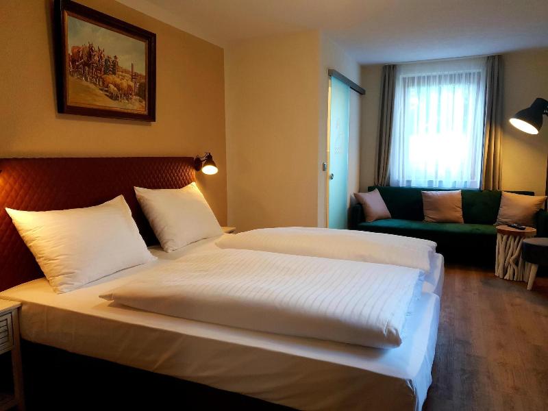 Hotel Gasthof Zum Schwan - Oda