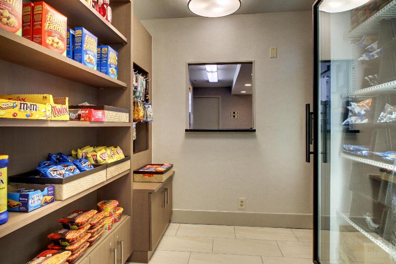 Holiday Inn Express Poughkeepsie - Lobi
