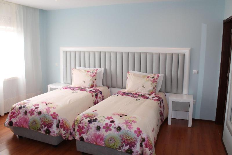 Grande Oceano Guest House - Oda