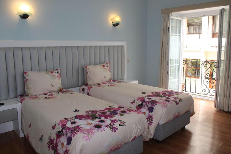 Grande Oceano Guest House - Oda