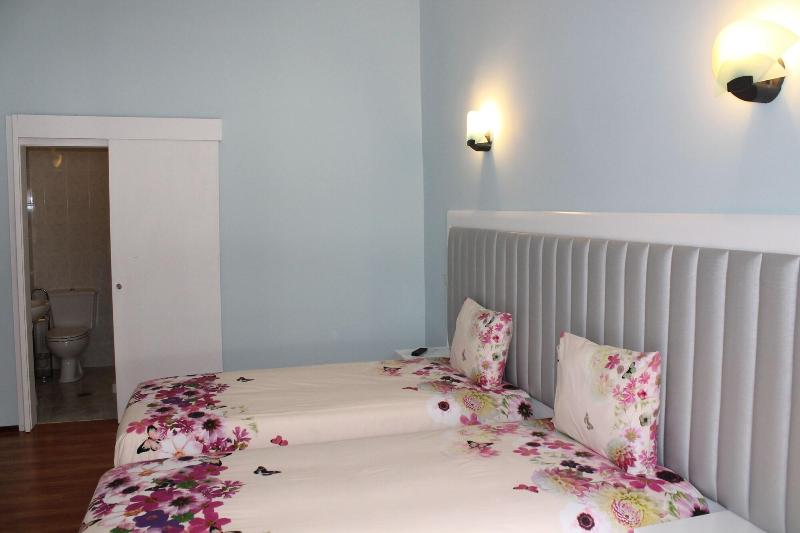 Grande Oceano Guest House - Oda