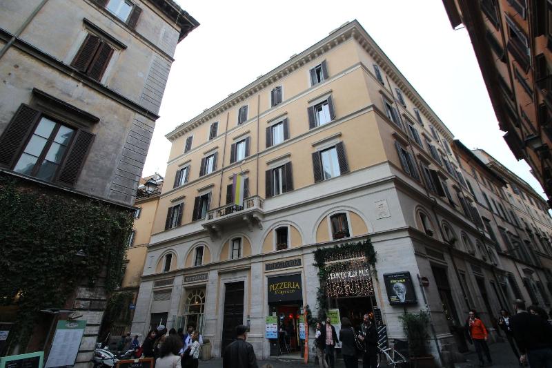 Millina Suites In Navona - Genel