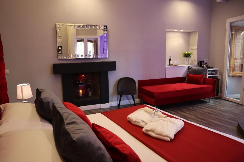 Millina Suites In Navona - Oda