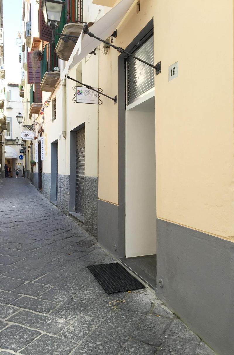 Boutique Hotel Sorrento Flats - Genel