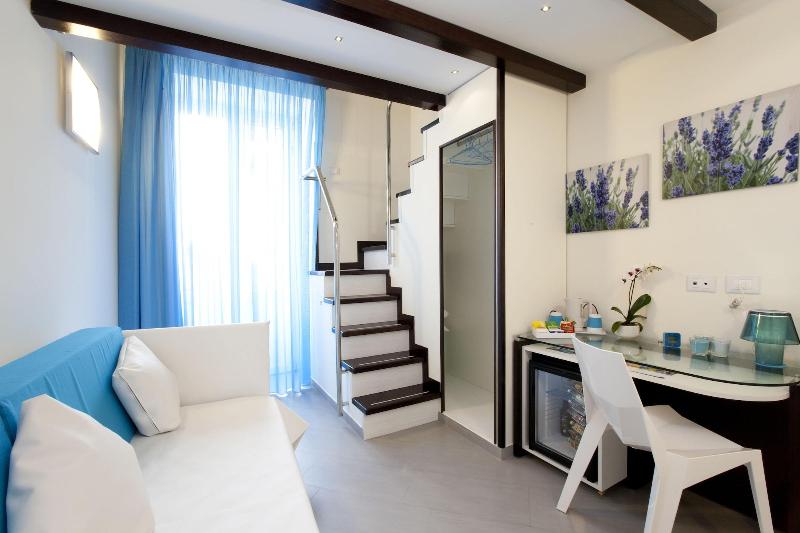Boutique Hotel Sorrento Flats - Oda