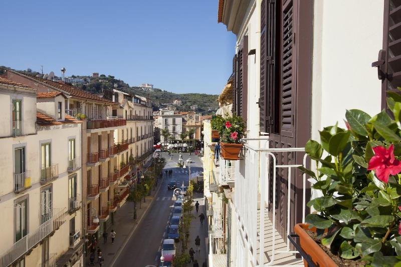 Boutique Hotel Sorrento Flats - Oda