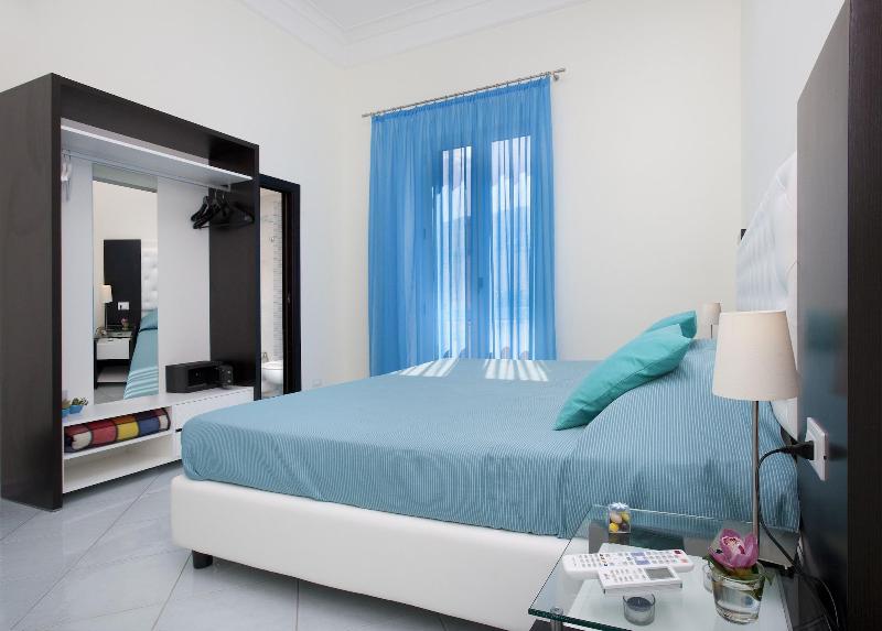 Boutique Hotel Sorrento Flats - Oda