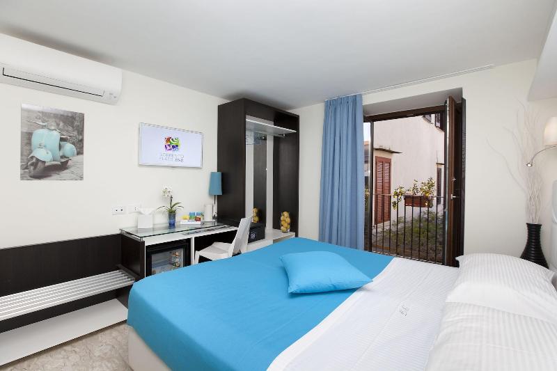 Boutique Hotel Sorrento Flats - Oda