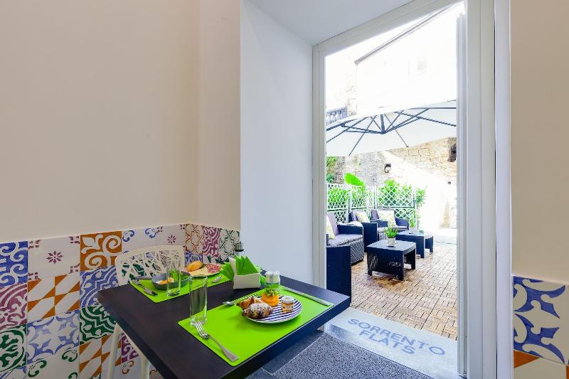 Boutique Hotel Sorrento Flats - Restoran