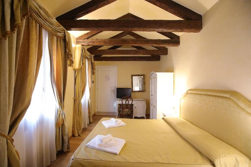 Alla Vigna Room Only - Oda